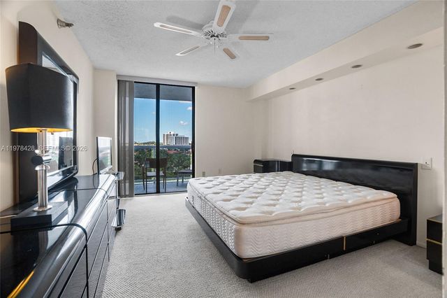 20515 E Country Club Dr 849, Aventura, FL 33180