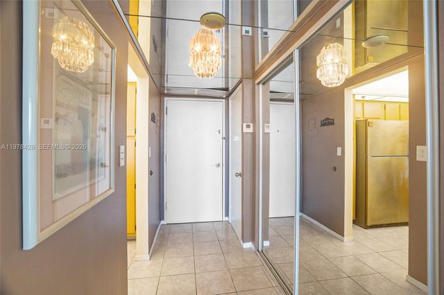 20515 E Country Club Dr 849, Aventura, FL 33180