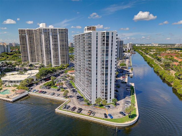 20515 E Country Club Dr 849, Aventura, FL 33180