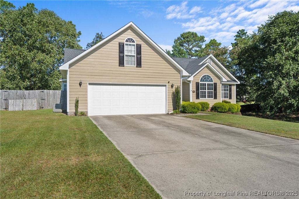 119 Dolphin Drive, Raeford, NC 28376