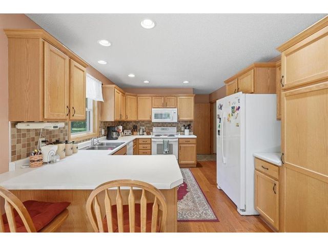 733 220th Street, Osceola, WI 54020