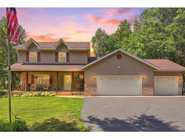 733 220th Street, Osceola, WI 54020