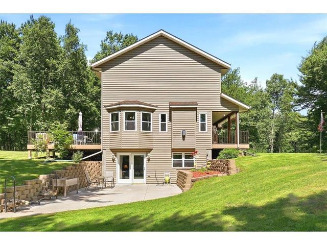733 220th Street, Osceola, WI 54020