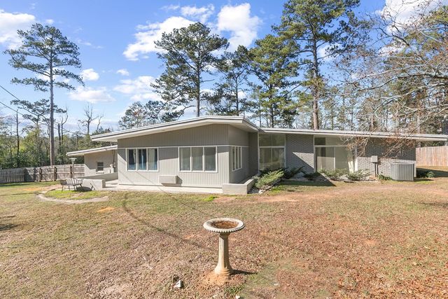 104 Rosetta Circle, Dothan, AL 36303