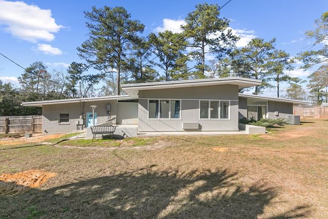 104 Rosetta Circle, Dothan, AL 36303