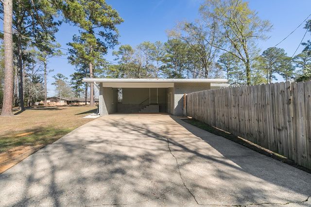104 Rosetta Circle, Dothan, AL 36303