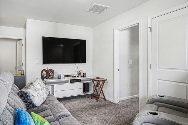 501 Hogwart Ln., Longs, SC 29568