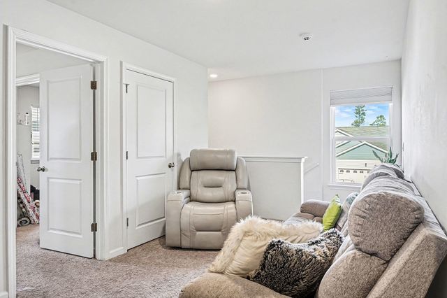 501 Hogwart Ln., Longs, SC 29568