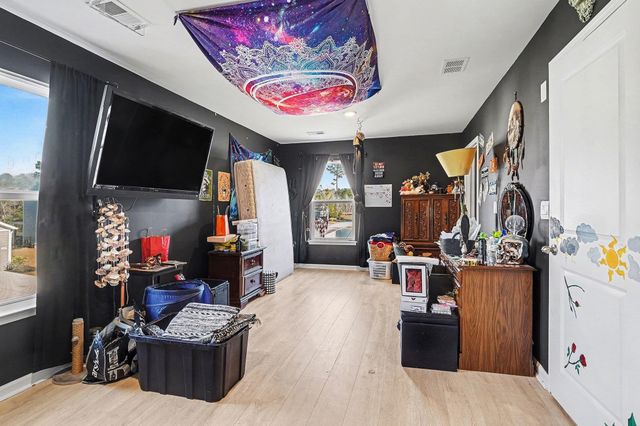 501 Hogwart Ln., Longs, SC 29568