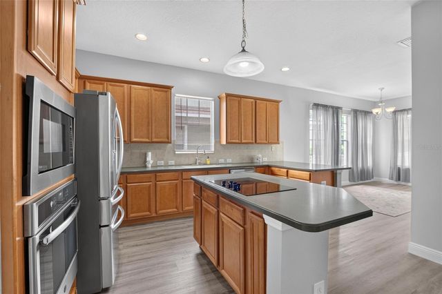 5246 BRIGHTON SHORE DRIVE, Apollo Beach, FL 33572