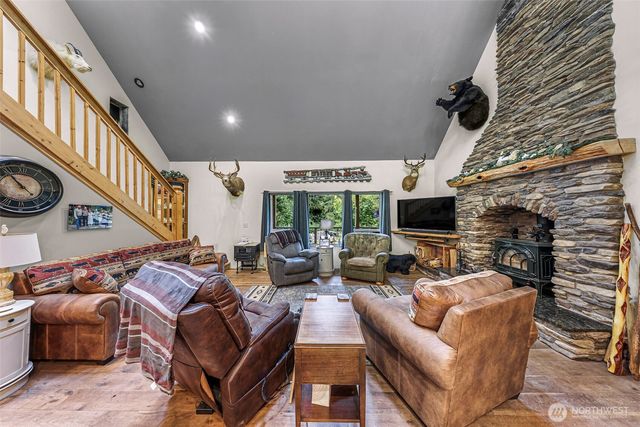 3378 Deer Trails Lane, Bow, WA 98232