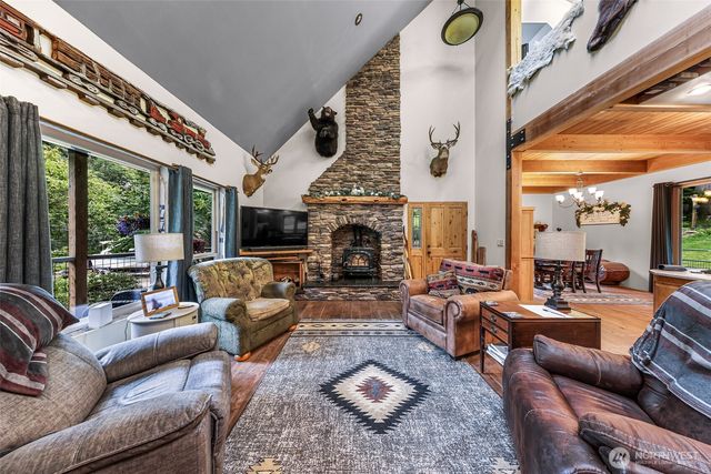 3378 Deer Trails Lane, Bow, WA 98232