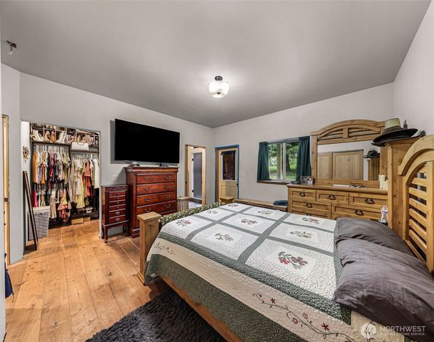 3378 Deer Trails Lane, Bow, WA 98232