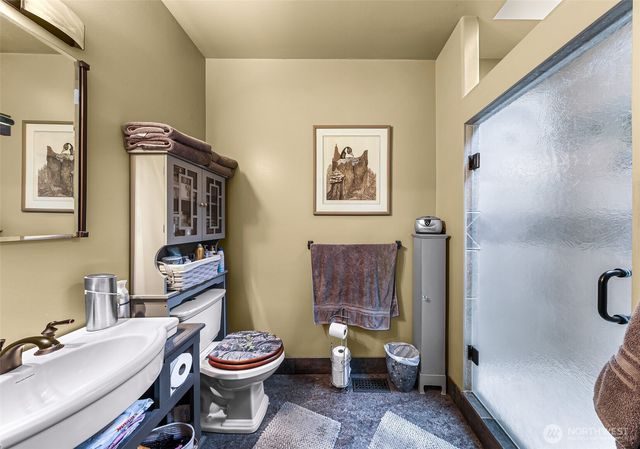 3378 Deer Trails Lane, Bow, WA 98232