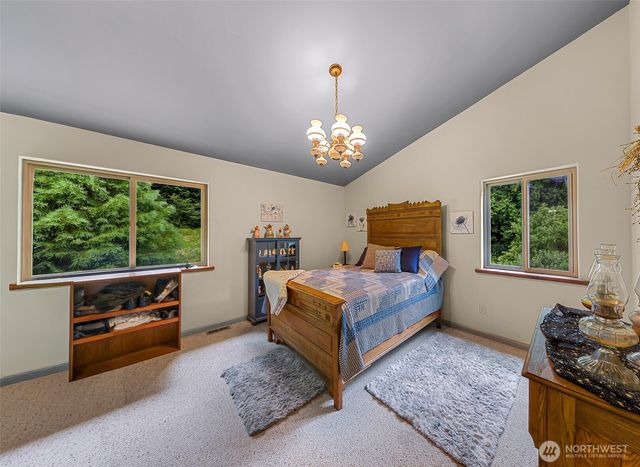 3378 Deer Trails Lane, Bow, WA 98232