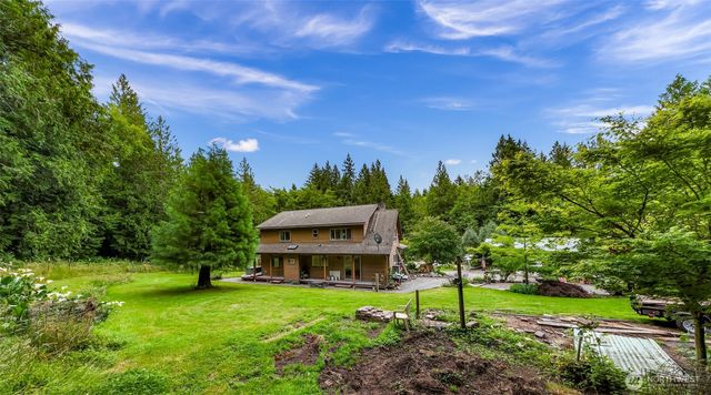 3378 Deer Trails Lane, Bow, WA 98232