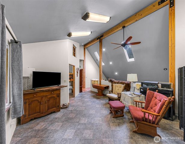 3378 Deer Trails Lane, Bow, WA 98232