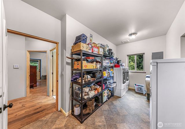 3378 Deer Trails Lane, Bow, WA 98232