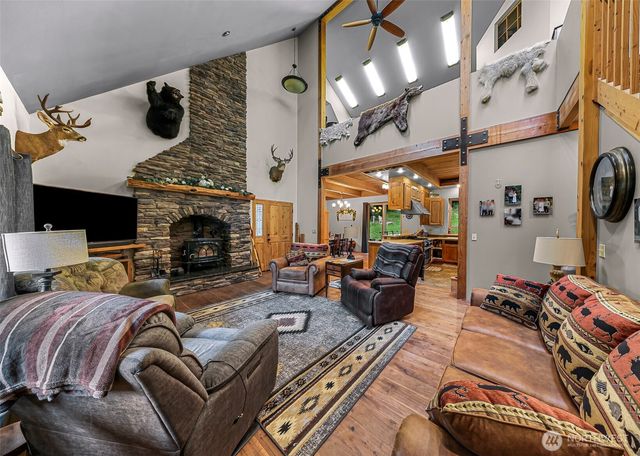 3378 Deer Trails Lane, Bow, WA 98232