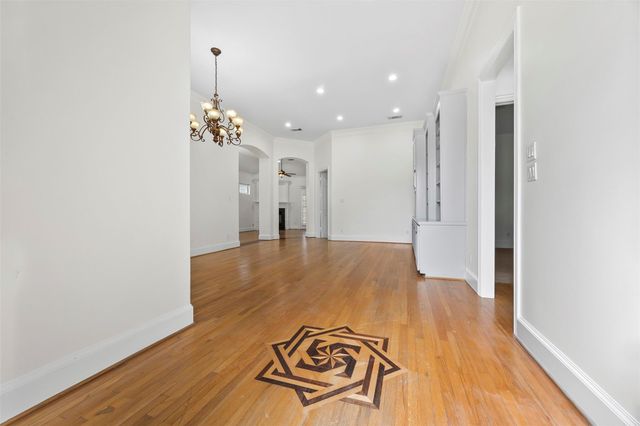 2305 Huntington Drive, Pasadena, TX 77506