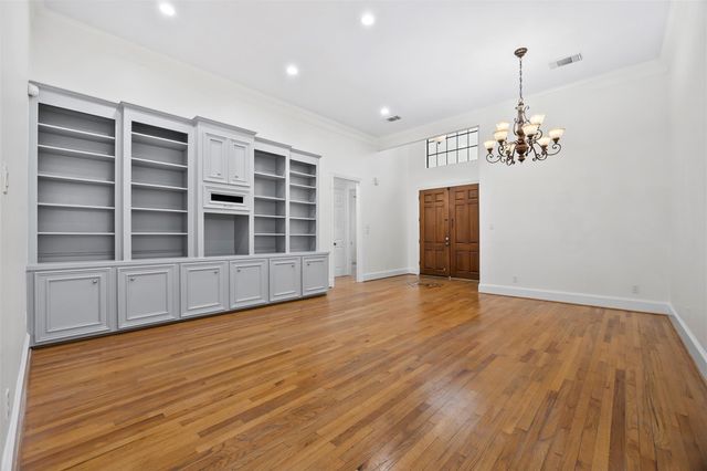 2305 Huntington Drive, Pasadena, TX 77506