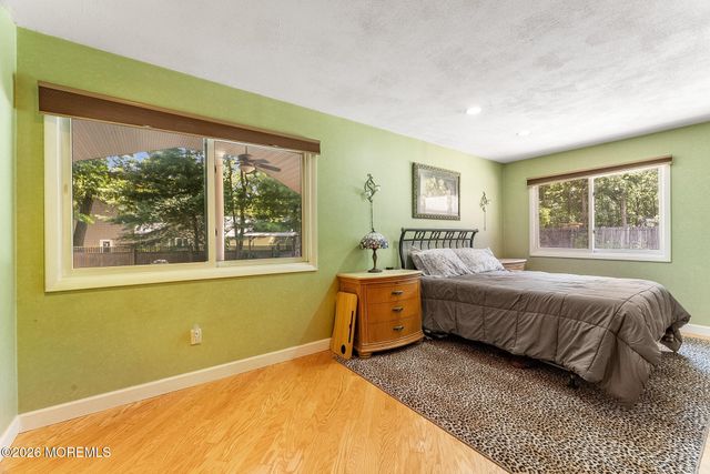 1 Cambridge Drive 1, Jackson, NJ 08527