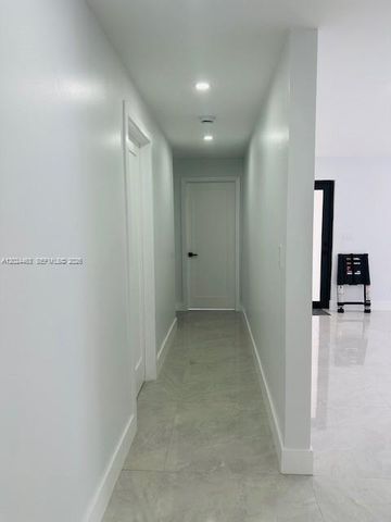 11870 SW 5th 1, Miami, FL 33184