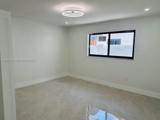 11870 SW 5th 1, Miami, FL 33184