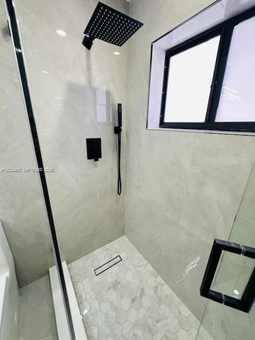 11870 SW 5th 1, Miami, FL 33184