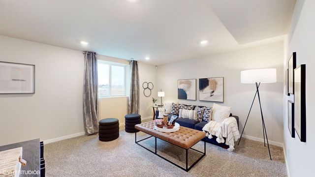 612 Ella Avenue, Tiffin, IA 52340