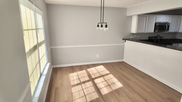 3301 Clapham Rd, Antioch, TN 37013