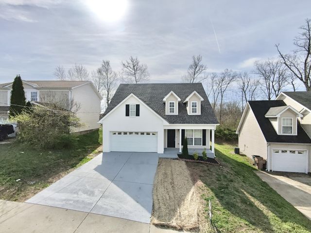 3301 Clapham Rd, Antioch, TN 37013
