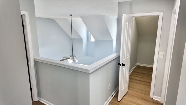 3301 Clapham Rd, Antioch, TN 37013