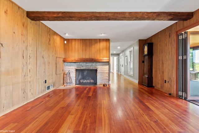 16 Heritage Drive, Sunapee, NH 03782