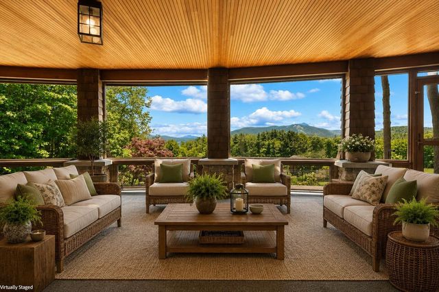 16 Heritage Drive, Sunapee, NH 03782