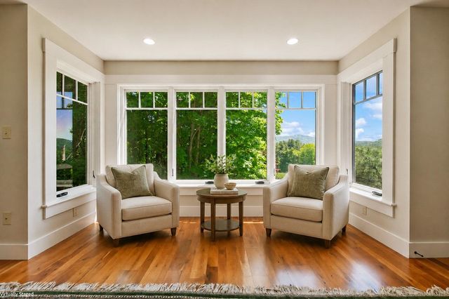16 Heritage Drive, Sunapee, NH 03782