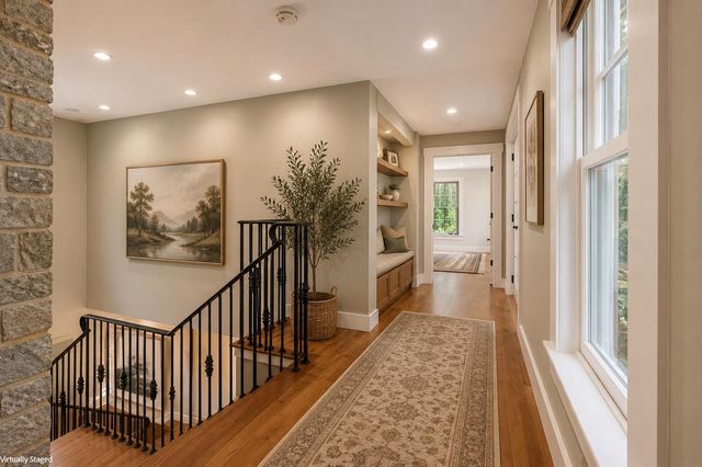 16 Heritage Drive, Sunapee, NH 03782