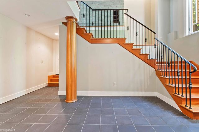 16 Heritage Drive, Sunapee, NH 03782