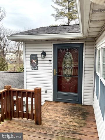 77 PARADISE LN, Ronks, PA 17572