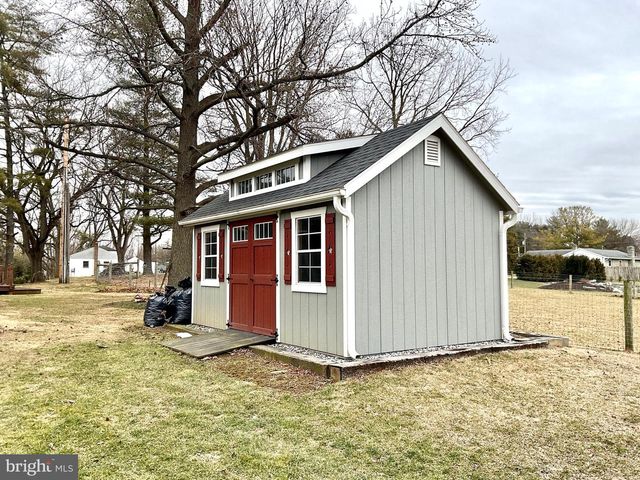 77 PARADISE LN, Ronks, PA 17572