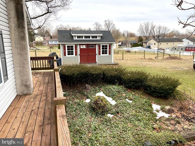 77 PARADISE LN, Ronks, PA 17572