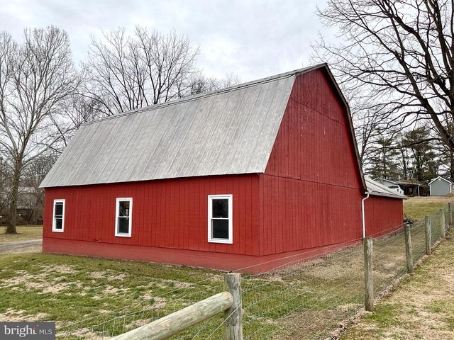 77 PARADISE LN, Ronks, PA 17572