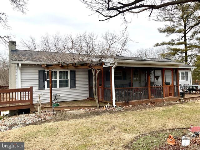 77 PARADISE LN, Ronks, PA 17572