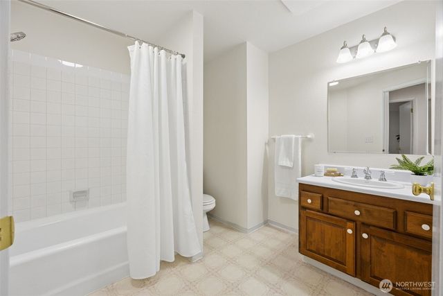 8814 274th Street E, Graham, WA 98338