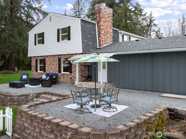 8814 274th Street E, Graham, WA 98338