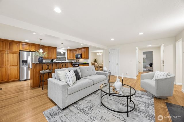 8814 274th Street E, Graham, WA 98338