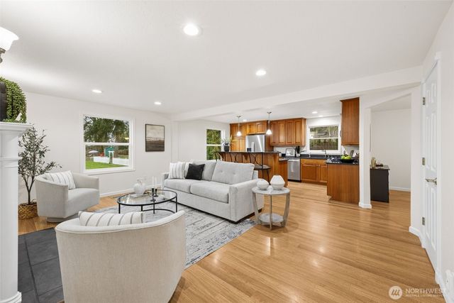 8814 274th Street E, Graham, WA 98338