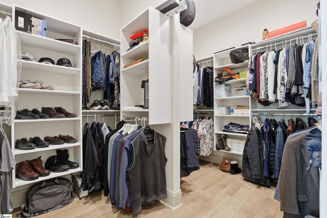 909 Pelham Road, Greenville, SC 29615