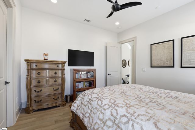 909 Pelham Road, Greenville, SC 29615