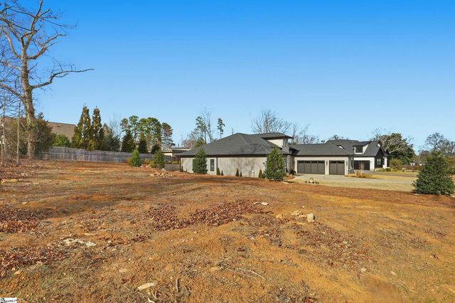 909 Pelham Road, Greenville, SC 29615